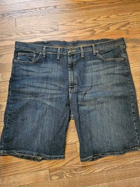 Wrangler Mens Jean Shorts Relaxed Fit Denim Blue 606NWEP Size 46 Reg 5 Pocket